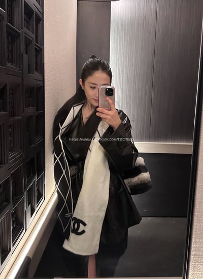 小香菱格紋羊絨圍巾3