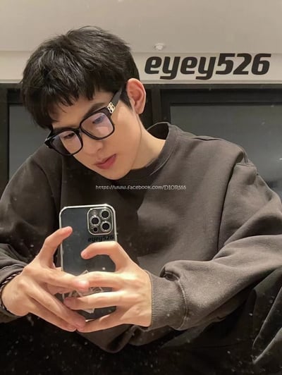 巴黎世家方框眼鏡2