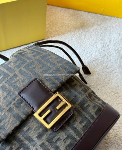 Fendi FF後背包8