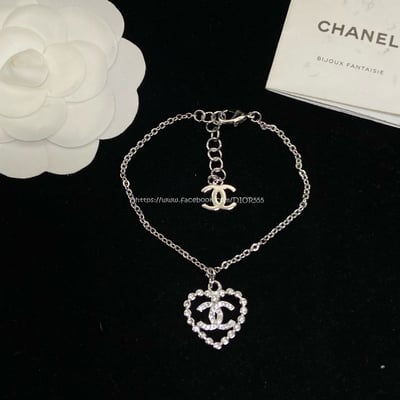 小香鏤空愛心手鍊3