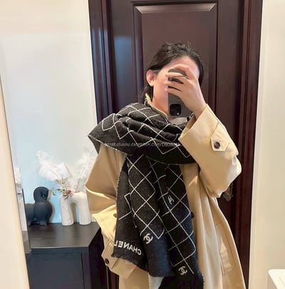 小香25a雙面圍巾2