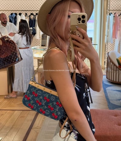 LV櫻桃牛仔麻將包5