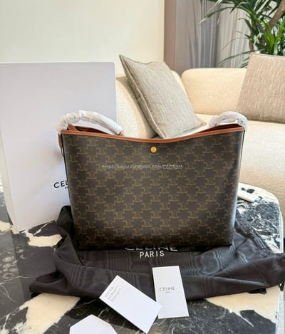 Celine托特包10