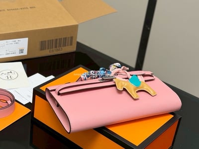 愛馬仕 kelly橫版斜背包  15