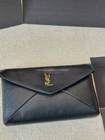 YSL  calypso信封包8