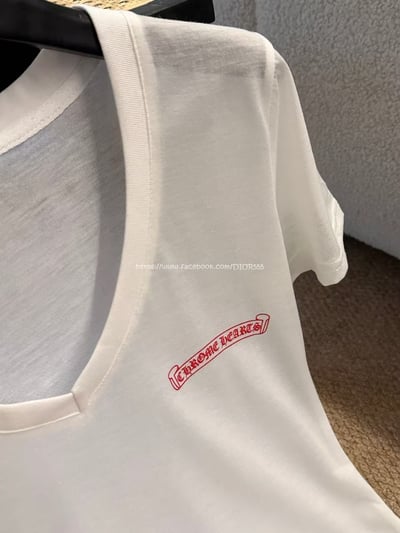 克羅心V領透視11