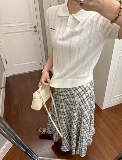 MiuMiu花邊翻領上衣2