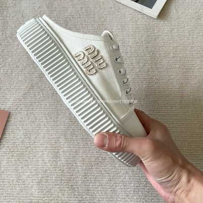 Miu Miu 德訓餅乾鞋6