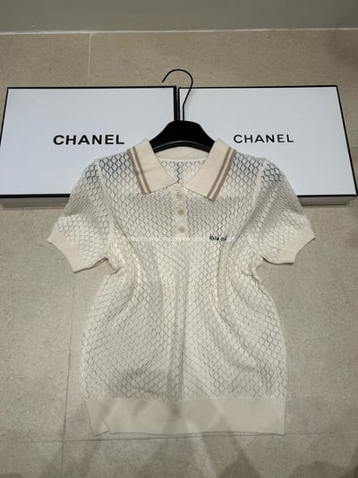 Miumiu字母小鏤空上衣 11