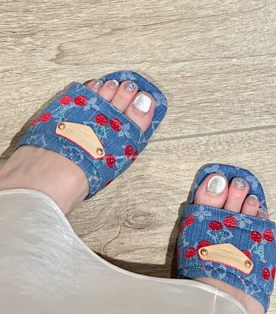 LV櫻桃跟高跟拖鞋5