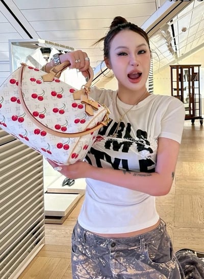 LV keepall枕頭包 14