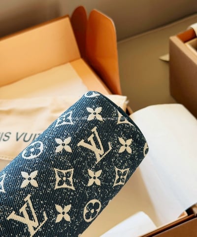 LV nano 牛仔包7
