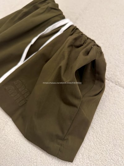 MIUMIU橄欖綠套裝(上衣+褲裙)8