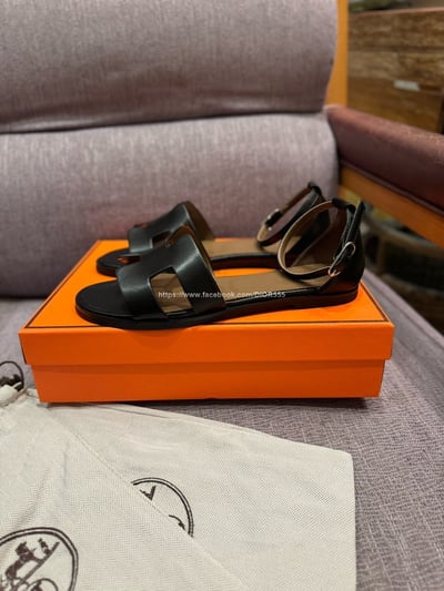  HERMES 涼鞋11