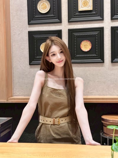 miumiu工裝背心裙4