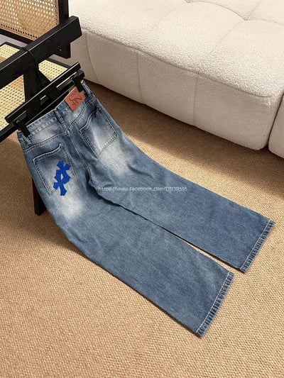 克羅心藍白十字架水洗牛仔褲10