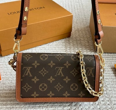 LV 達芙妮 鏈條包 7
