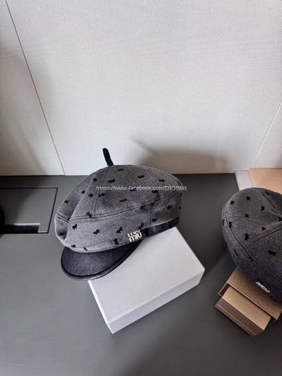 miumiu圓點蓓蕾帽/報童帽5