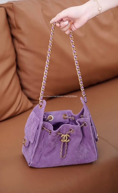 小香mini麂皮抽繩水桶包5