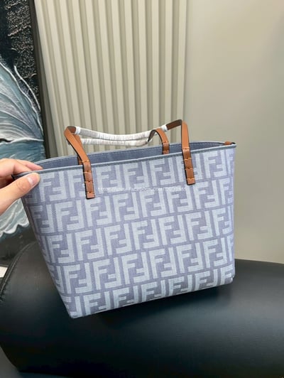 Fendi 菜籃子 tote包8