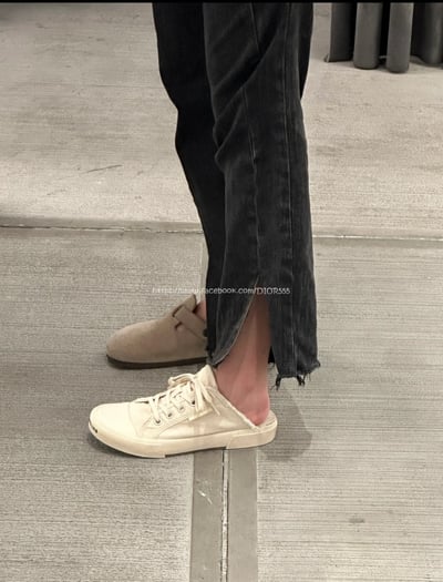 巴黎世家帆布半拖鞋5