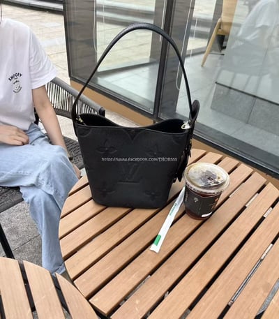 Lv all in bb黑皮小水桶5