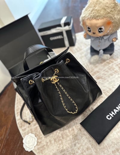 小香25B魚子醬後背包11