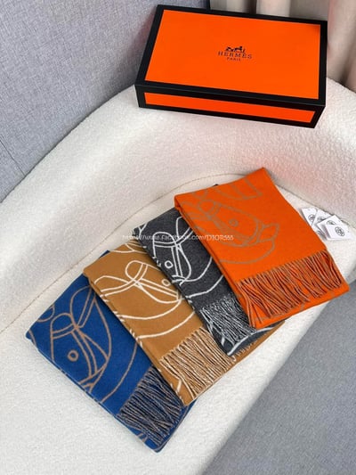 愛馬仕撞色提花編織圍巾1