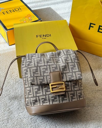 Fendi FF後背包14