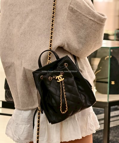 小香25B魚子醬後背包4