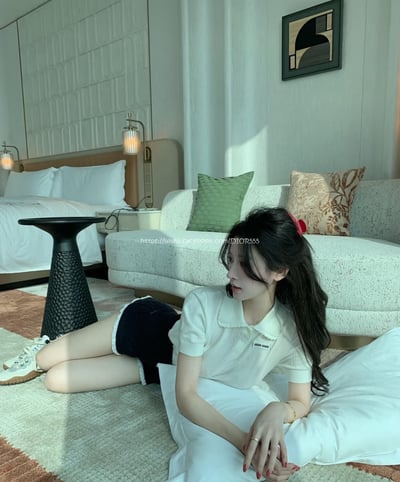 MiuMiu花邊翻領上衣4