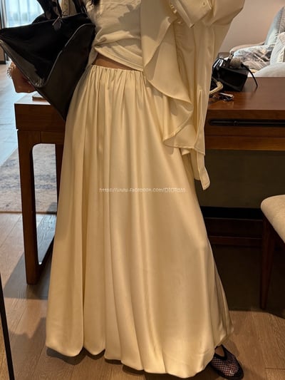 緞面花苞長裙2