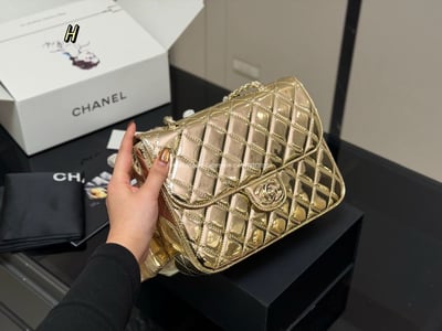 小香漆皮後背包6