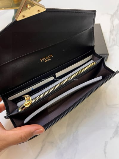 Prada長夾8