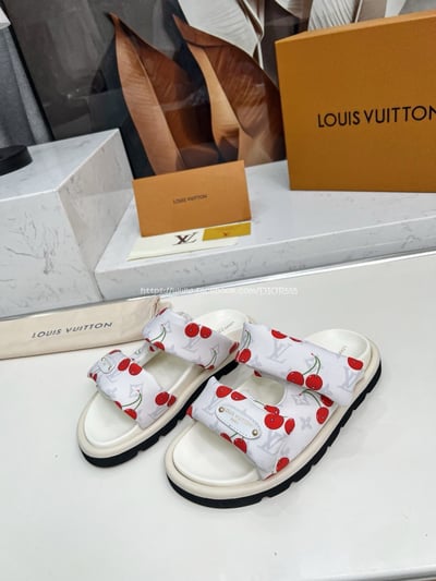 Lv櫻桃厚底拖鞋  (情侶款)2