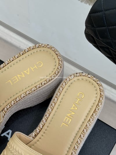 小香度假厚底拖鞋 6