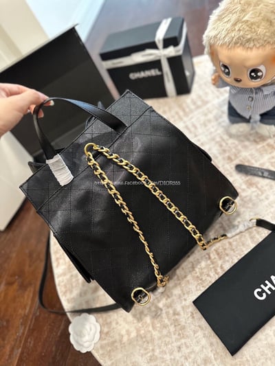 小香25B魚子醬後背包12