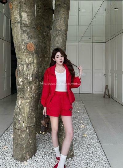 prada套裝(外套+高腰短褲 )7