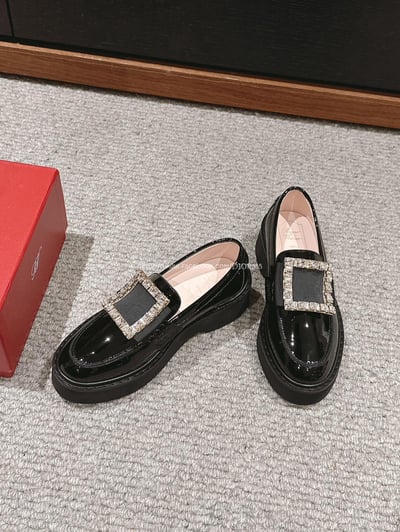 Rv厚底方扣樂福鞋11