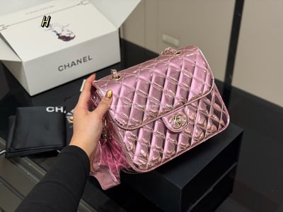 小香漆皮後背包7