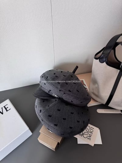 miumiu圓點蓓蕾帽/報童帽4