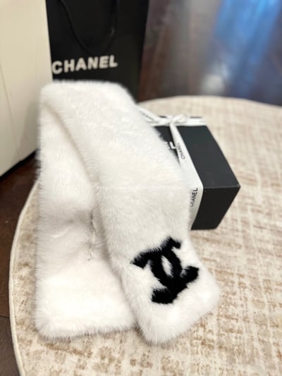 小香套裝(耳罩+圍巾)9