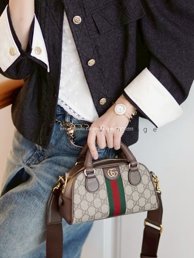 Gucci保齡球枕頭包4