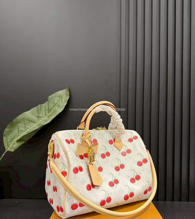 LV keepall枕頭包 1