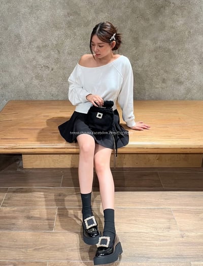 Rv厚底方扣樂福鞋2