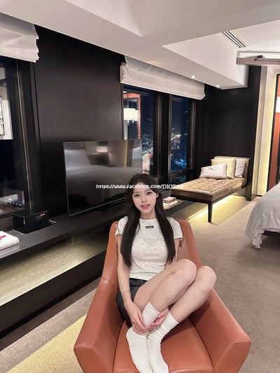 miu miu小碎花短袖T4