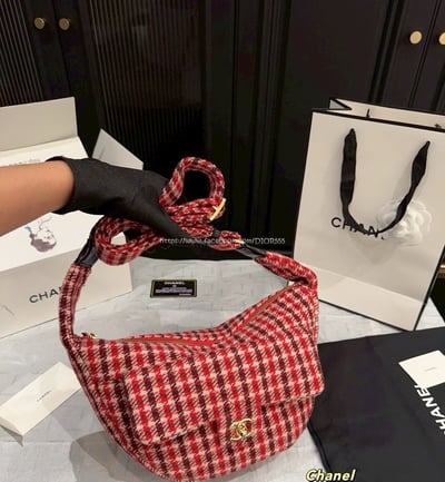 小香大型流浪包1