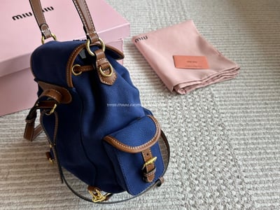 MiuMiu後背包12