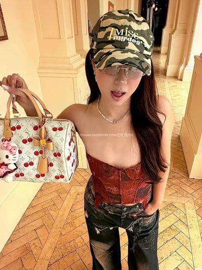 LV keepall枕頭包 12