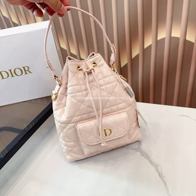 DIOR CARO BUCKET水桶包9